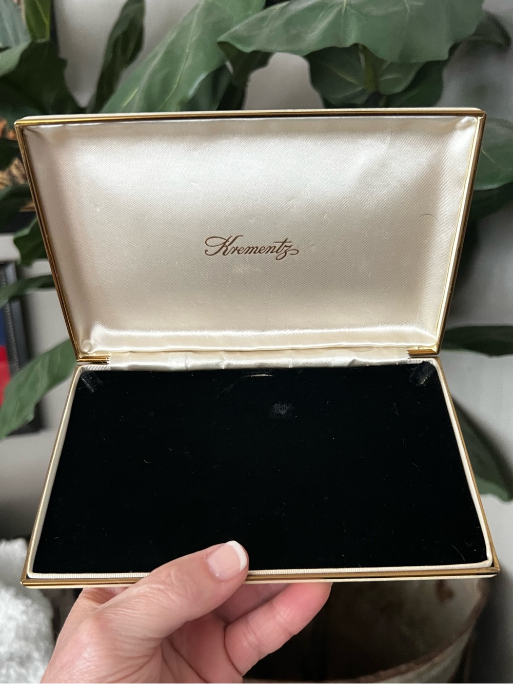 Vintage Krementz Satin Velvet Jewelry Presentation Hard Case Box